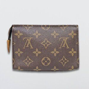 Louis Vuitton Poche Toilette Cosmetic Pouch Monogram Canvas Gold-Tone Zip Brown